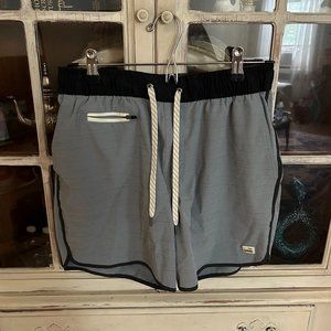 Vuori Banks Shorts